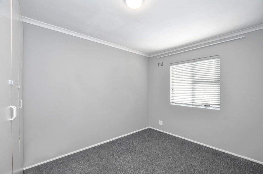 To Let 2 Bedroom Property for Rent in West Beach Western Cape